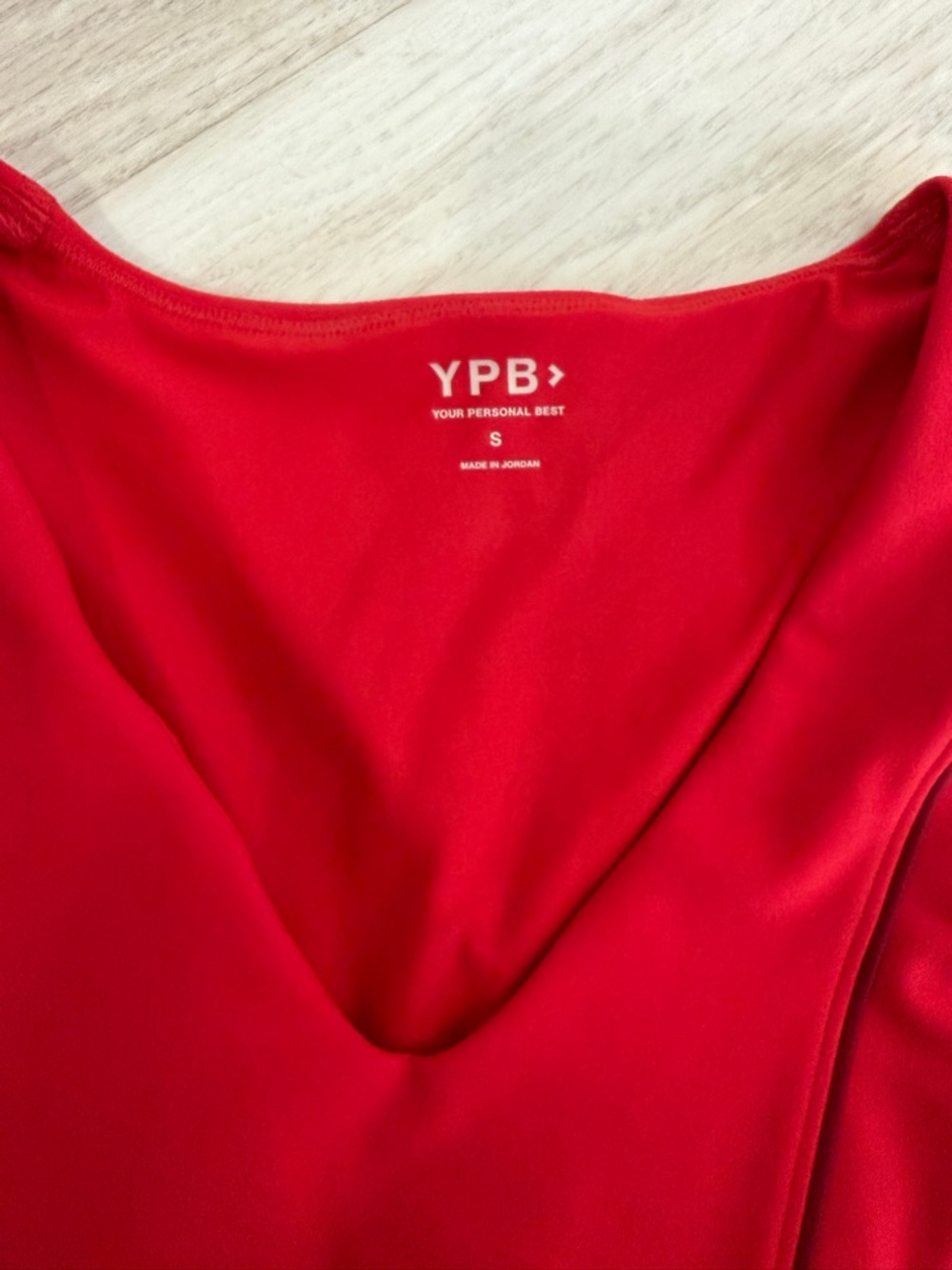 Abercrombie & Fitch YPB Red V-Neck Sports Bra - Picture 3 of 3